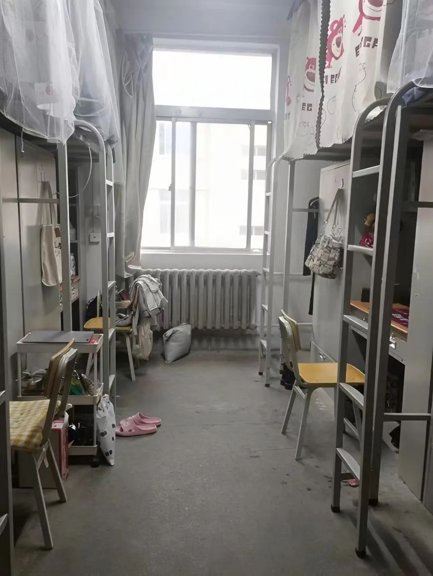 咸阳师范学院宿舍条件怎么样，有空调吗（含宿舍图片）
