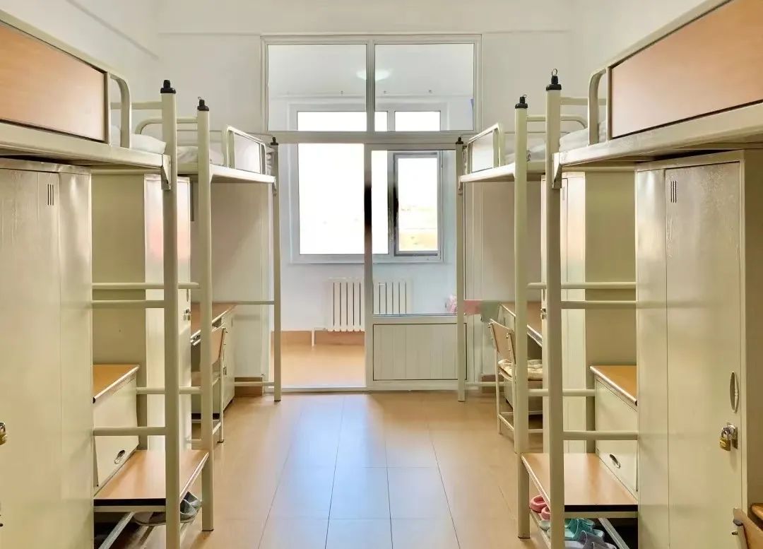 辽宁对外经贸学院宿舍条件怎么样，有空调吗（含宿舍图片）