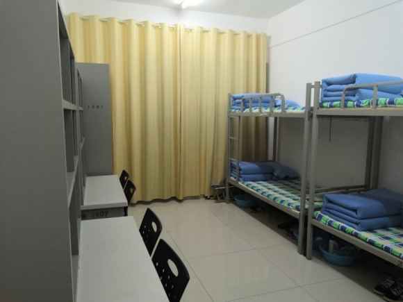 潍坊科技学院宿舍条件怎么样，有空调吗（含宿舍图片）