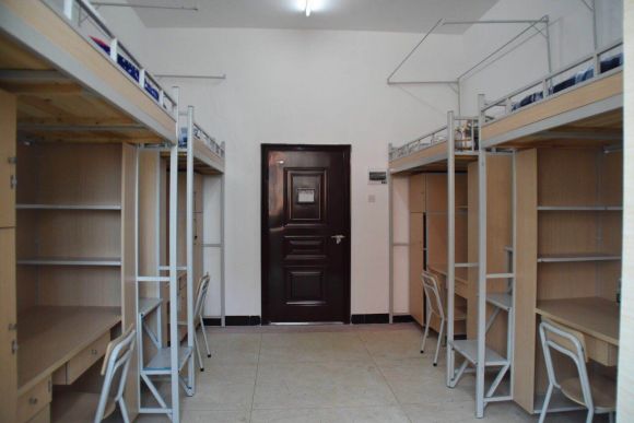 湖南劳动人事职业学院宿舍条件怎么样，有空调吗（含宿舍图片）