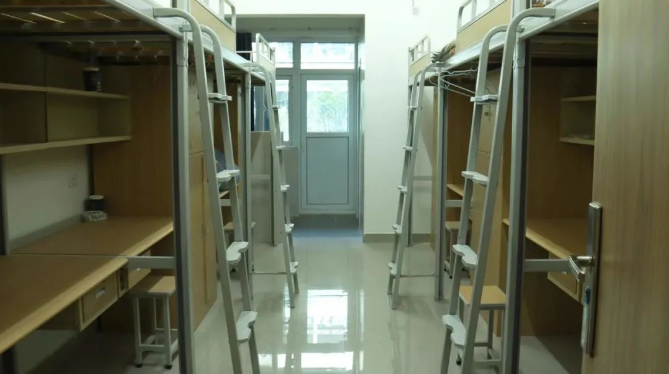 新乡工程学院宿舍条件怎么样，有空调吗（含宿舍图片）