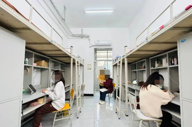 宝鸡职业技术学院宿舍条件怎么样,有空调吗(含宿舍图片) 宝鸡职业技术学院宿舍条件怎么样,有空调吗(含宿舍图片)