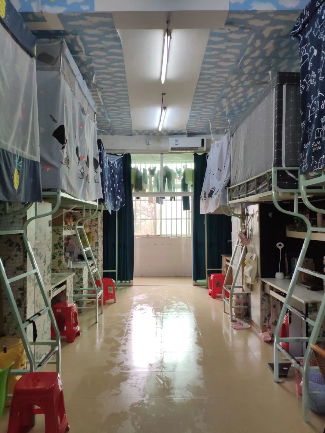 闽南科技学院宿舍条件怎么样，有空调吗（含宿舍图片）