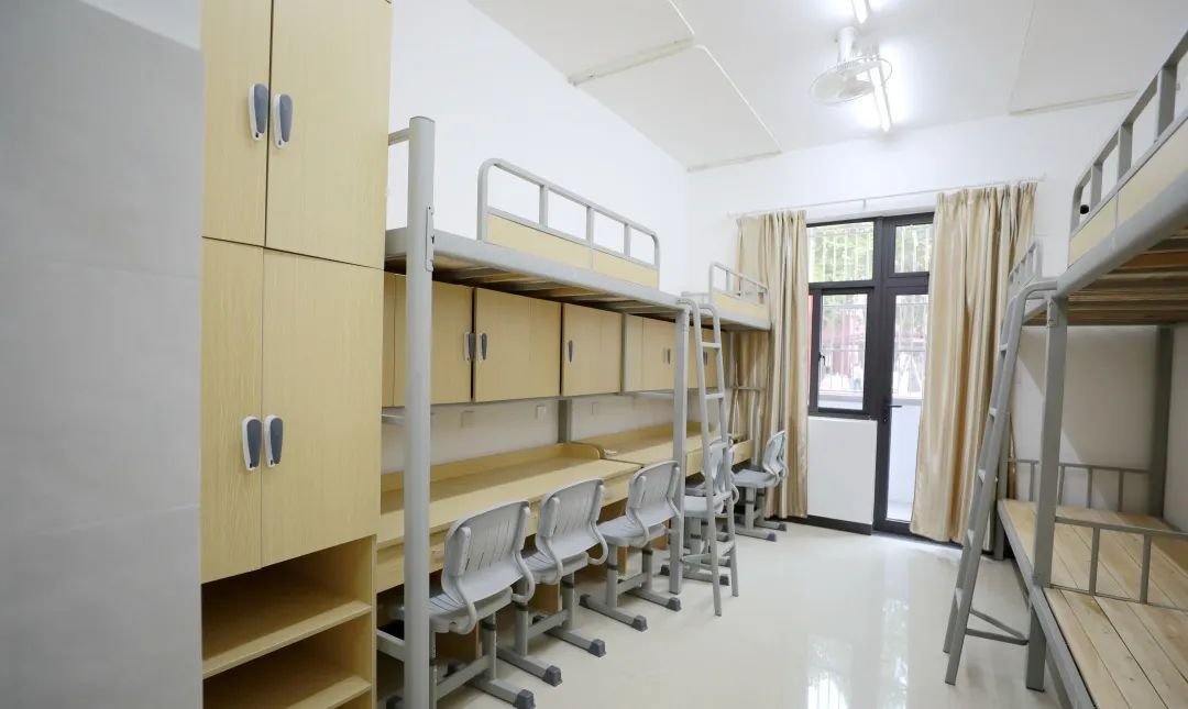 金华职业技术大学宿舍条件怎么样，有空调吗（含宿舍图片）