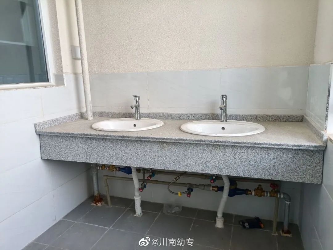 川南幼儿师范高等专科学校宿舍条件怎么样，有空调吗（含宿舍图片）