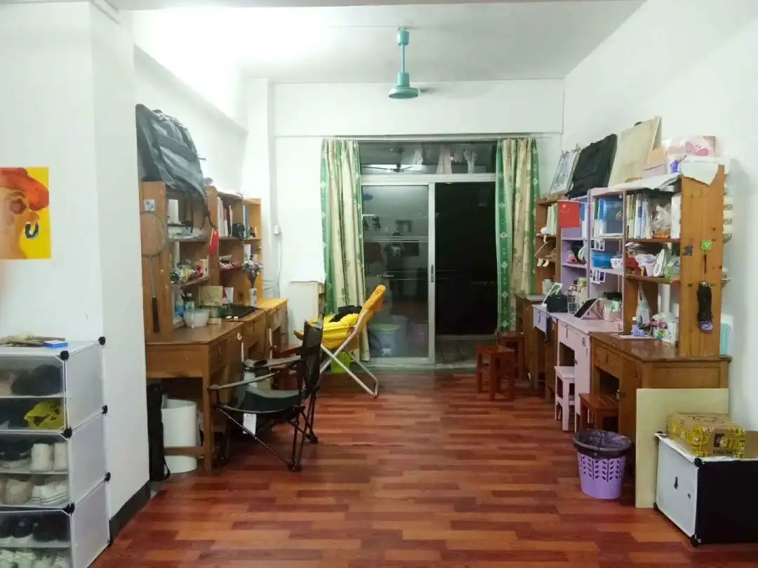 私立华联学院宿舍条件怎么样，有空调吗（含宿舍图片）