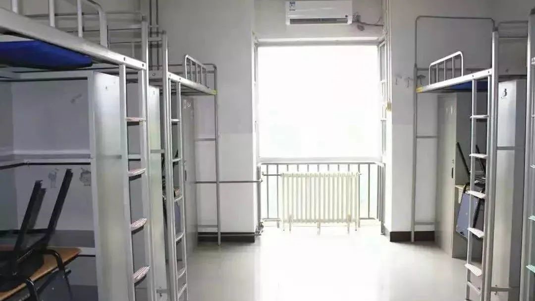 首都经济贸易大学宿舍条件怎么样，有空调吗（含宿舍图片）