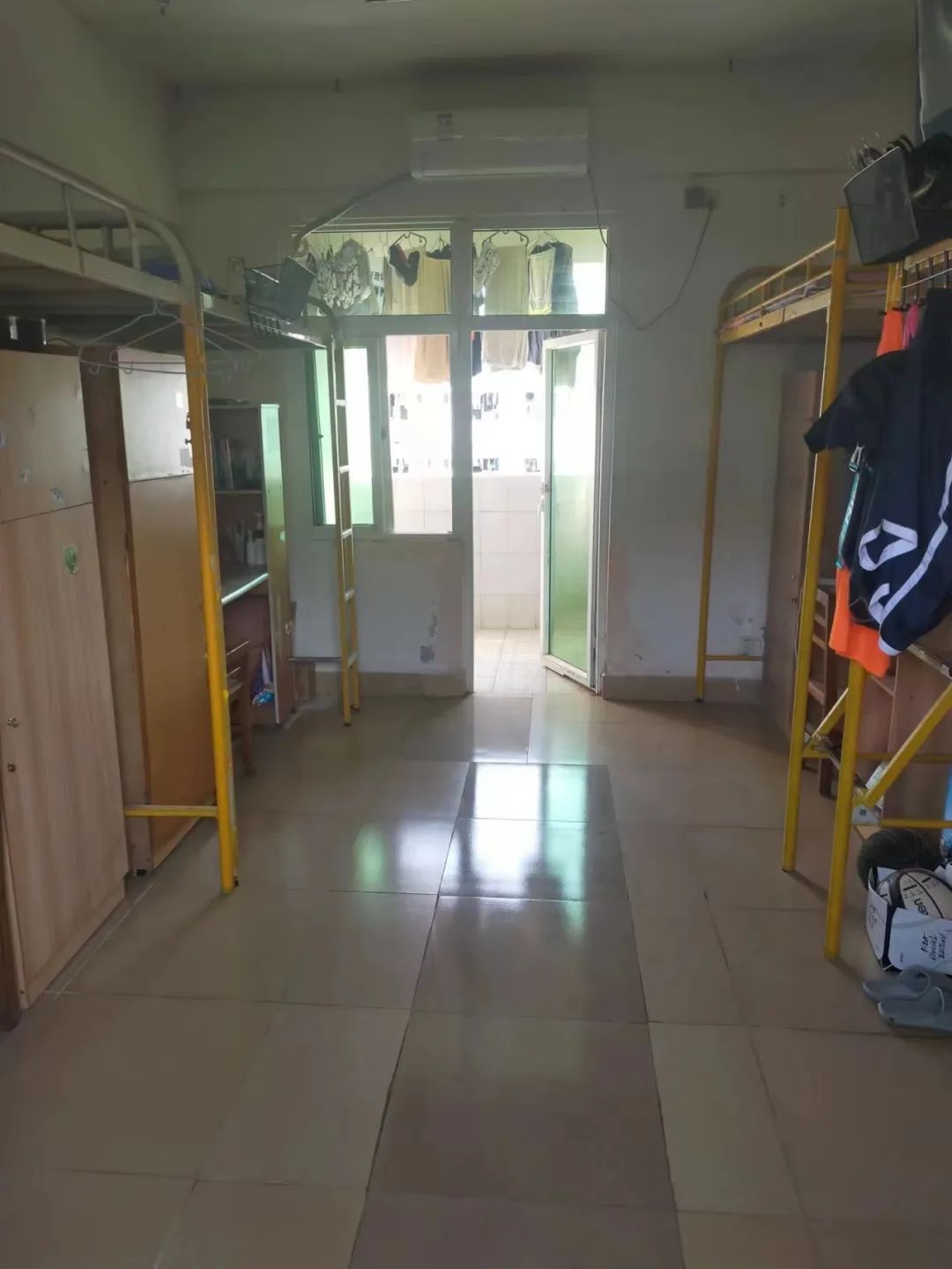 琼台师范学院宿舍条件怎么样，有空调吗（含宿舍图片）
