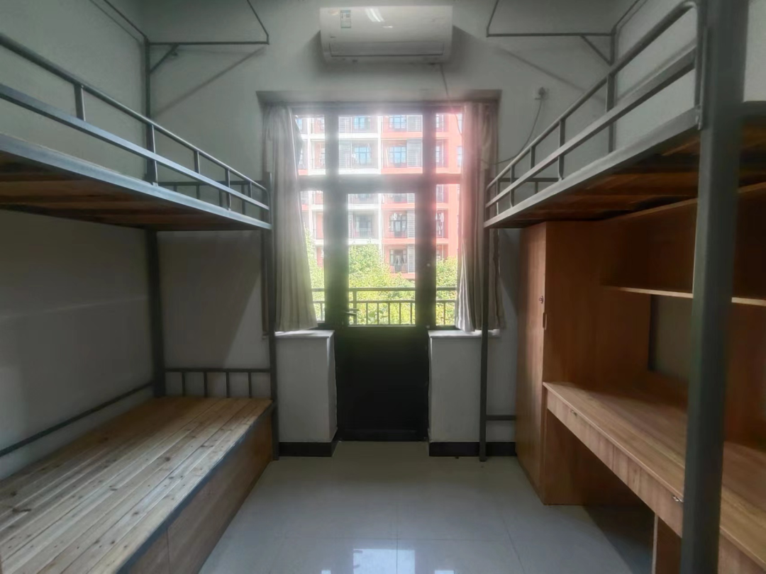 浙江工商大学杭州商学院宿舍条件怎么样，有空调吗（含宿舍图片）