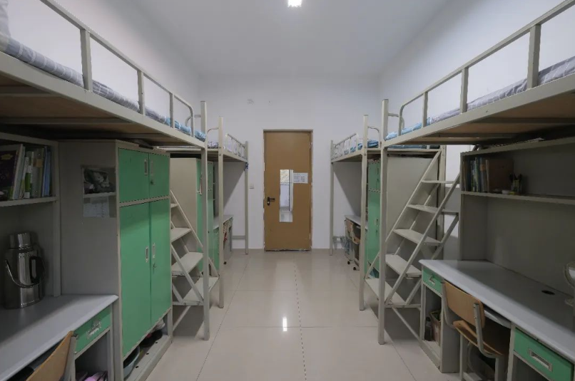 鄂尔多斯职业学院宿舍条件怎么样，有空调吗（含宿舍图片）