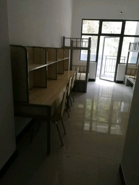 上饶职业技术学院宿舍条件怎么样，有空调吗（含宿舍图片）