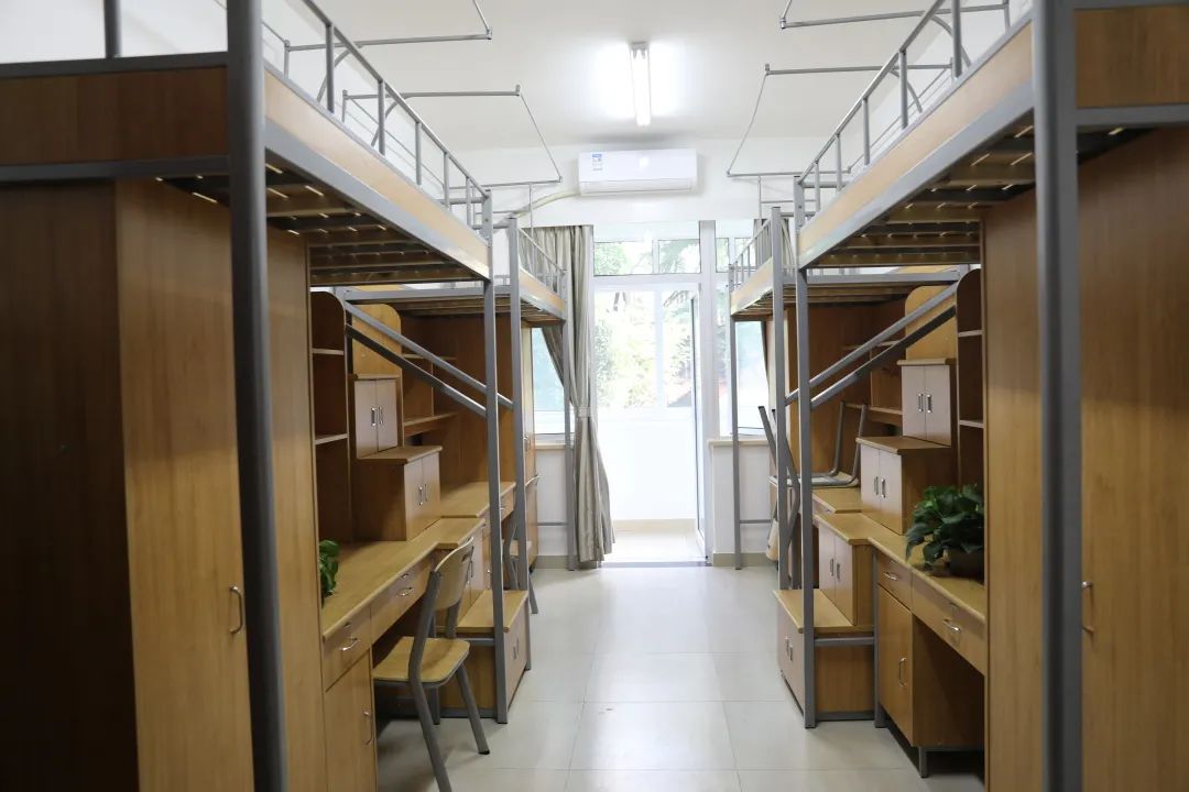 复旦大学宿舍条件怎么样，有空调吗（含宿舍图片）