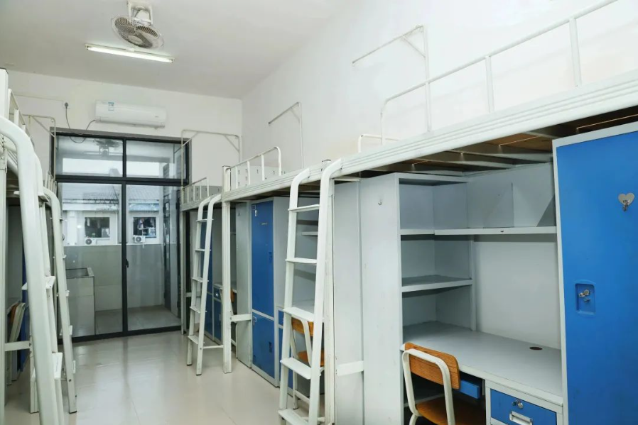 柳州城市职业学院宿舍条件怎么样，有空调吗（含宿舍图片）