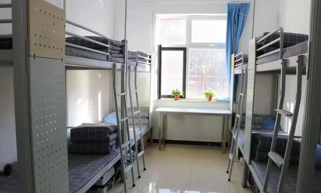 河北东方学院宿舍条件怎么样，有空调吗（含宿舍图片）