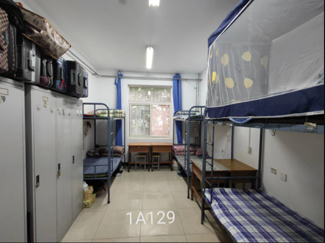 燕山大学里仁学院宿舍条件怎么样，有空调吗（含宿舍图片）