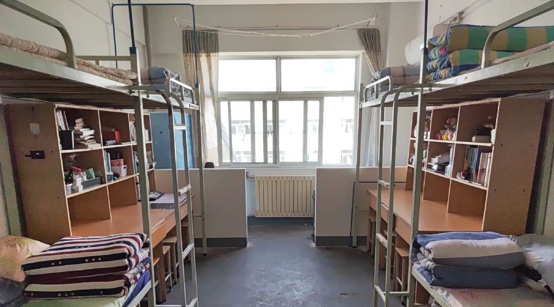 青岛工学院宿舍条件怎么样，有空调吗（含宿舍图片）