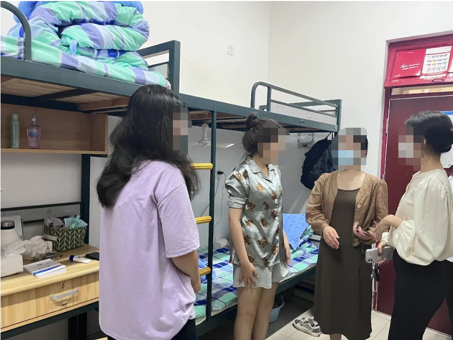 青岛酒店管理职业技术学院宿舍条件怎么样，有空调吗（含宿舍图片）