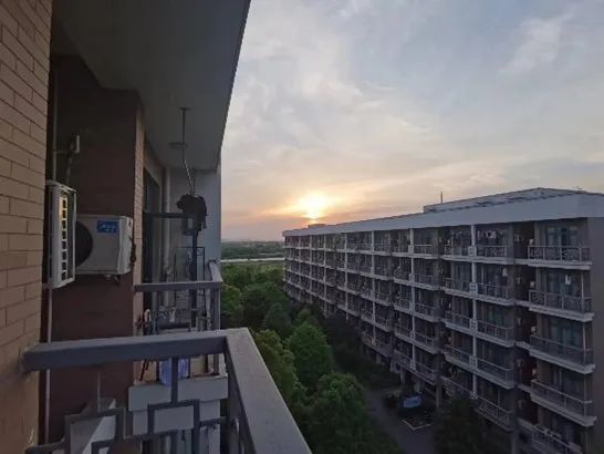 浙江财经大学东方学院宿舍条件怎么样，有空调吗（含宿舍图片）