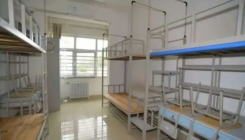 北京第二外国语学院宿舍条件怎么样，有空调吗（含宿舍图片）